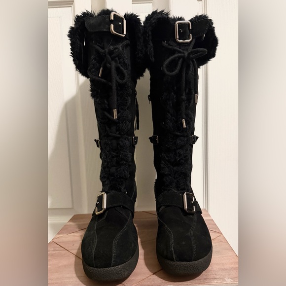 Report Women's Black Fur-Outlined Suede Boots - Picture 4 of 8